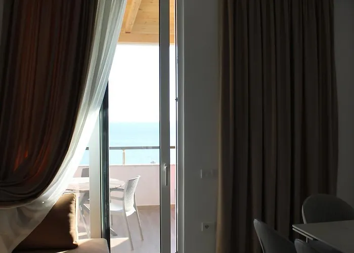 Apartment Iliria 1 *